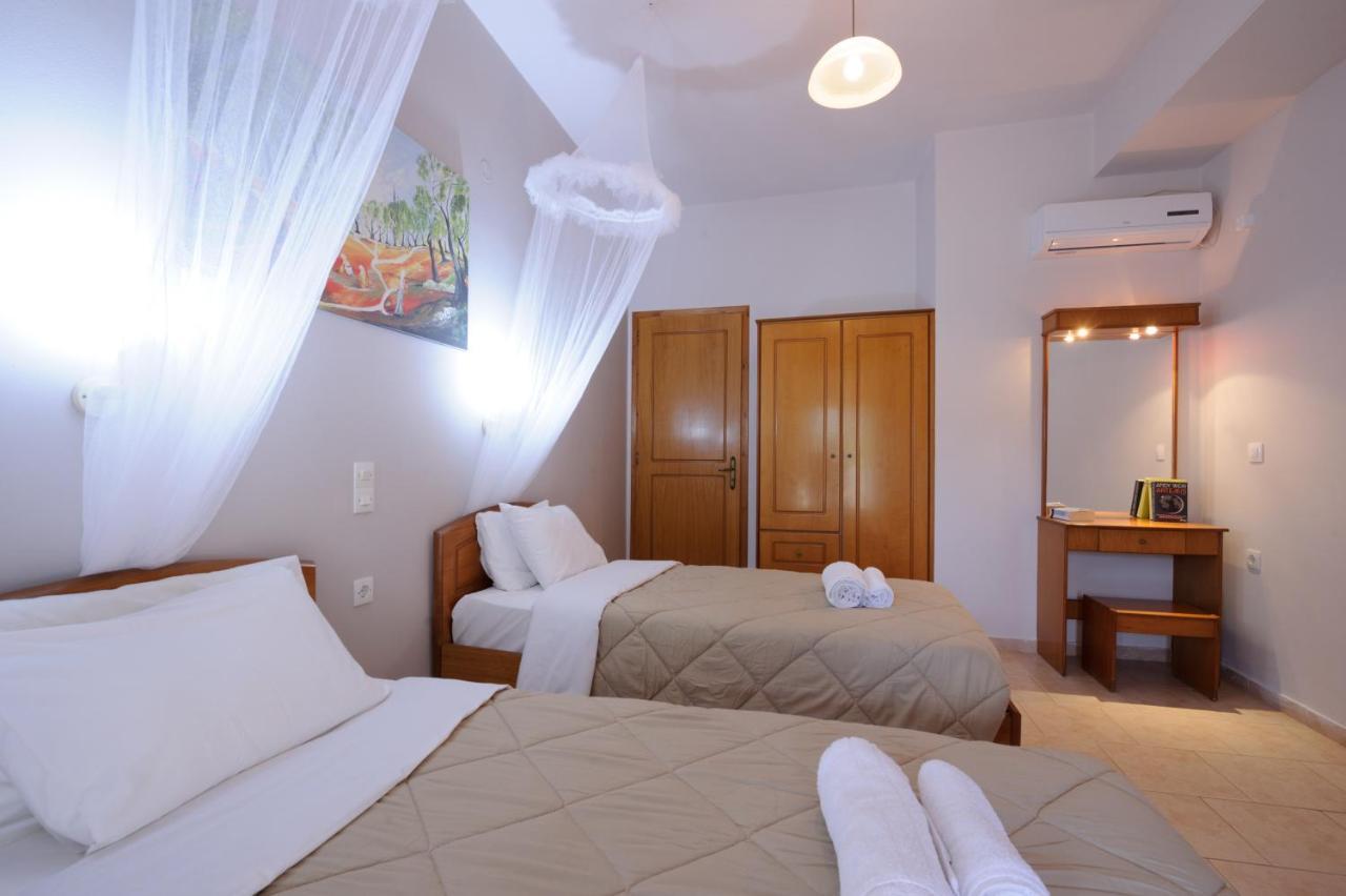 Hotel Elias&Vasili House Agios Georgios Pagon Exterior foto